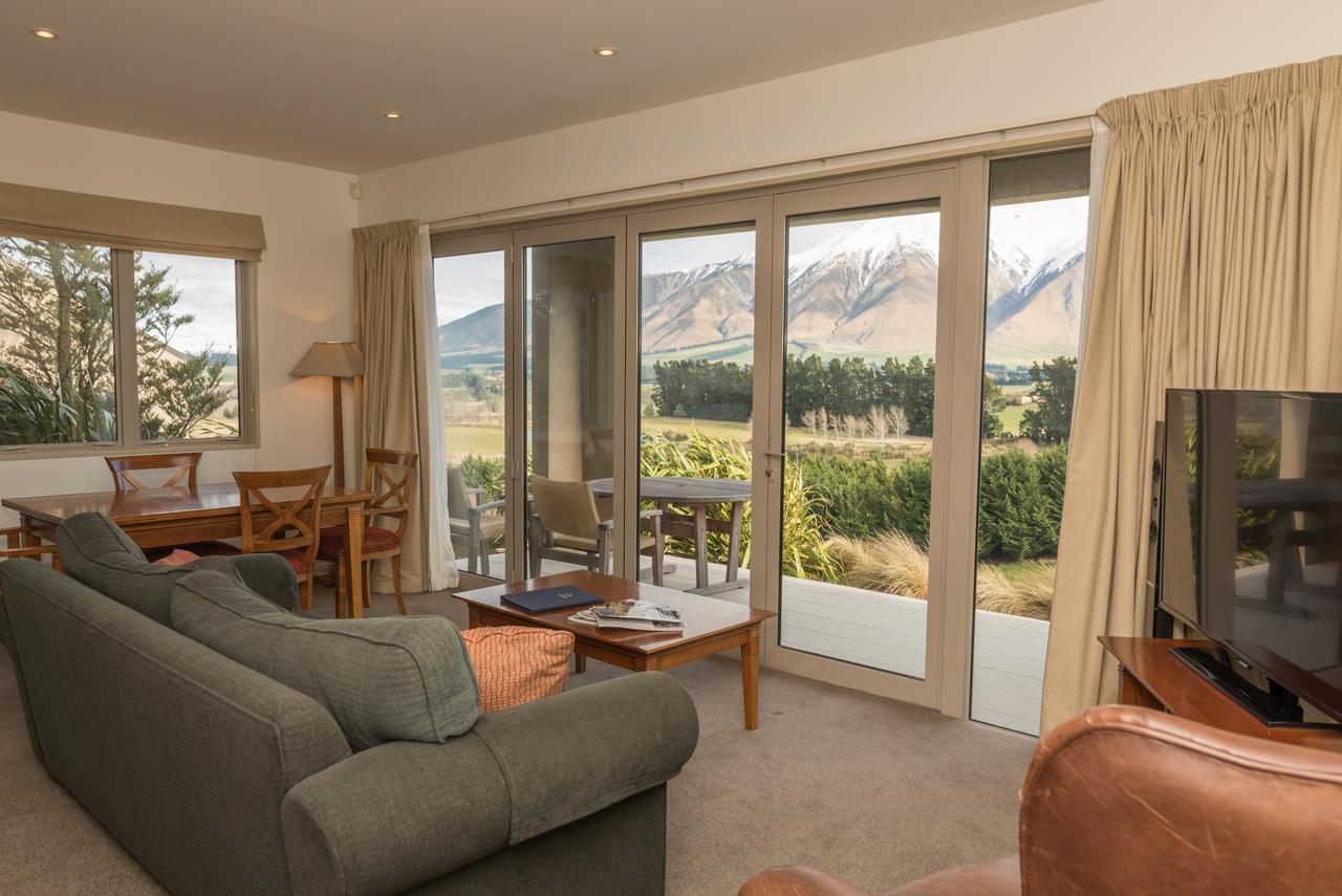 Canterbury High Country Villas Windwhistle Exterior photo